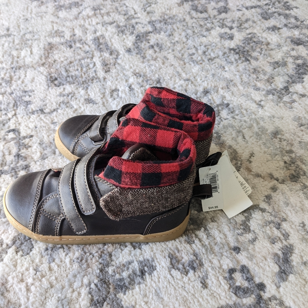 Gap brand toddler boys size 10 brand new